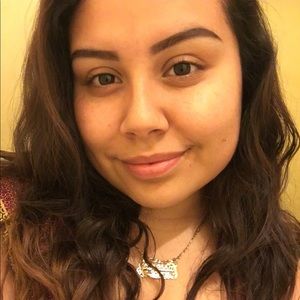 Meet your Posher, Janessa